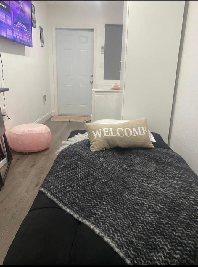 Tiny Place W Private Hot Jacuzzi 7 Min To Miami International Airport Exterior foto